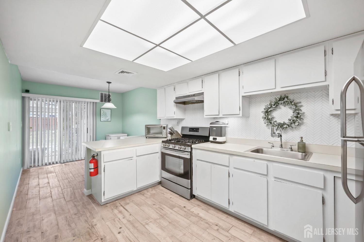 69 Percival Court, Old Bridge, NJ, 08857 image 9