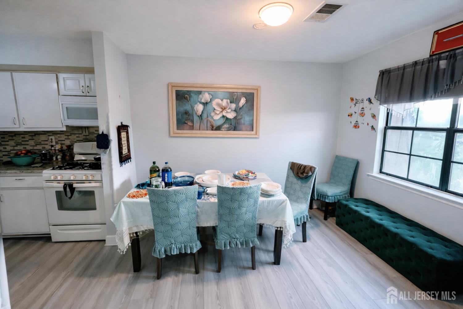 23-C powderhorn Court Image 4