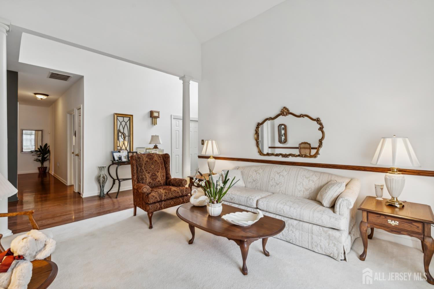 6 Holly Manor Court Image 5