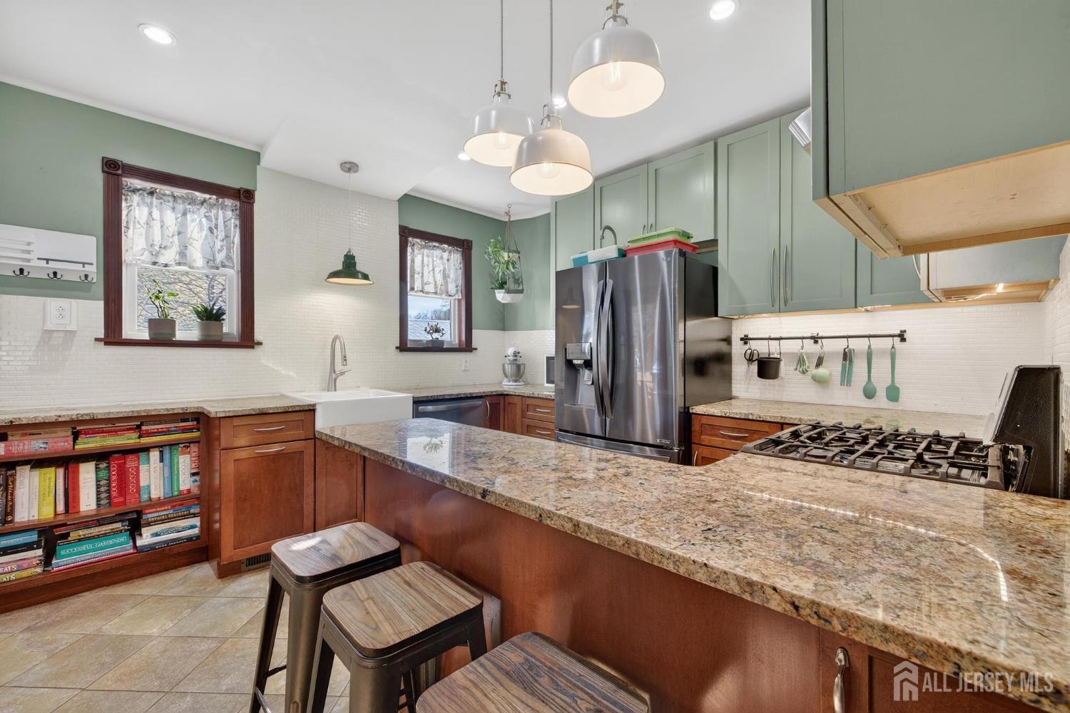 395 Raritan Street, South Amboy, NJ, 08879 image 8