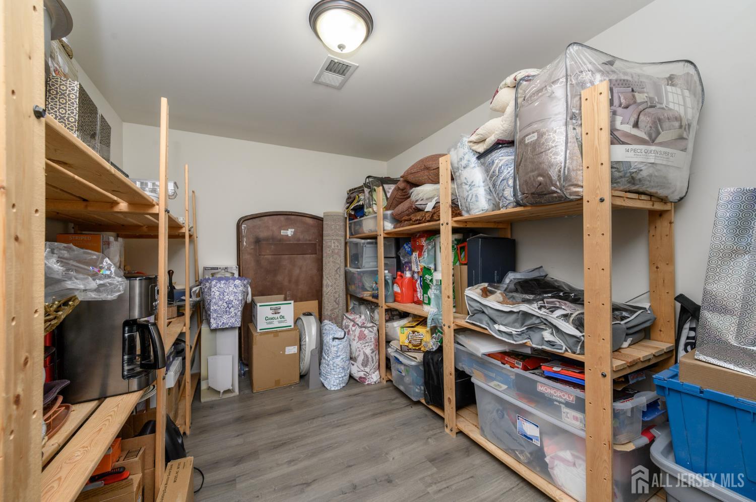 1 Cambridge Court, East Brunswick, NJ, 08816 image 38