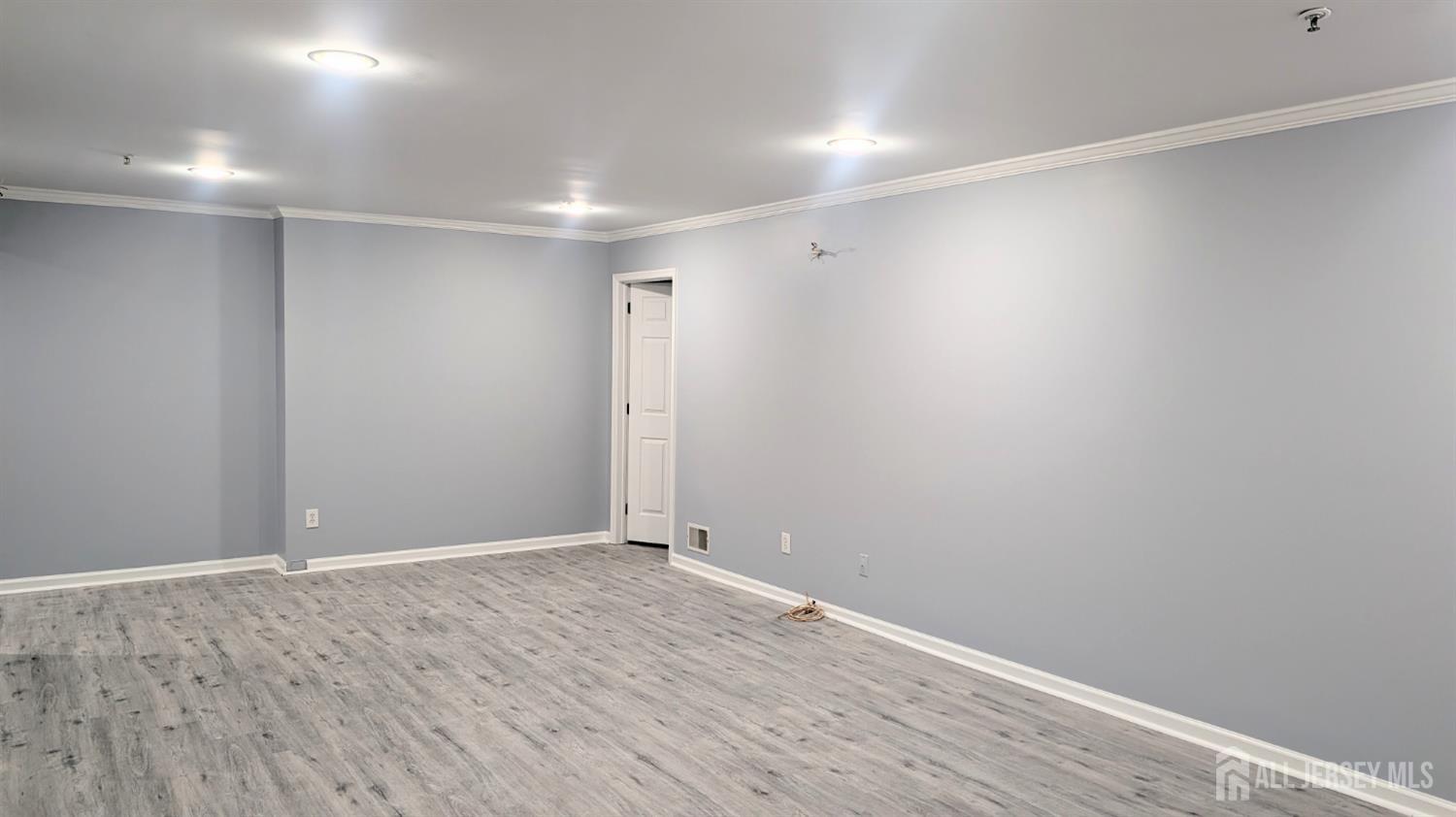 3038 King Court, Green Brook, NJ, 08812 image 42