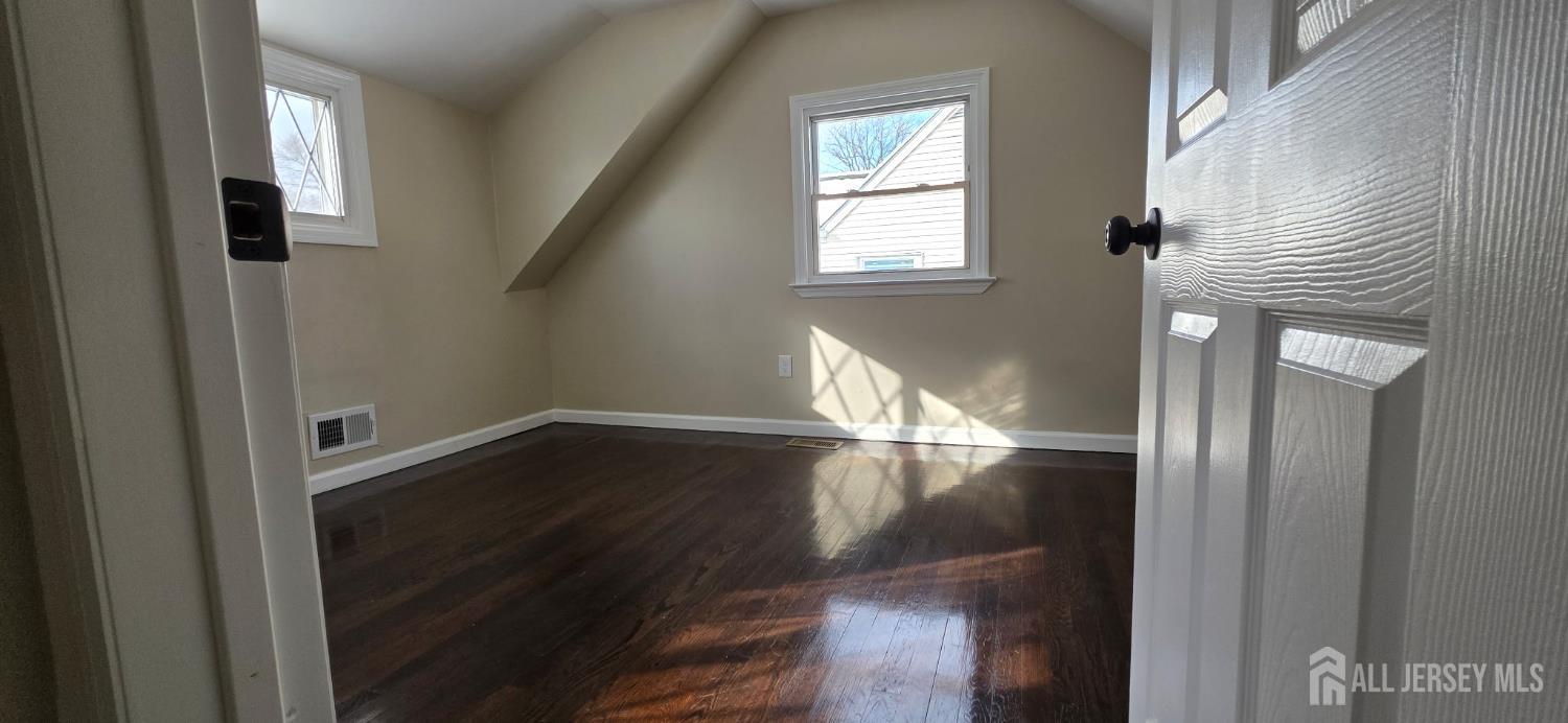 22 Robin Place, Sayreville, NJ, 08859 image 7