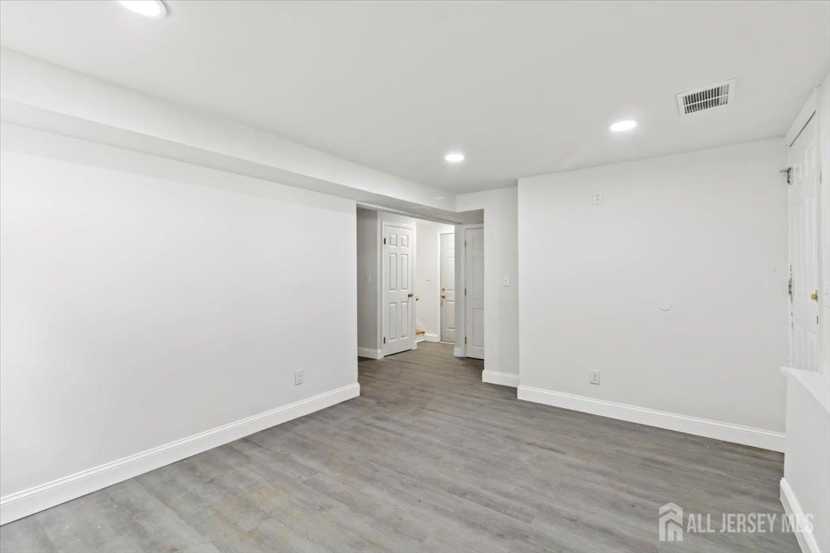 376 New Brunswick Avenue, East Brunswick, NJ, 08816 image 22