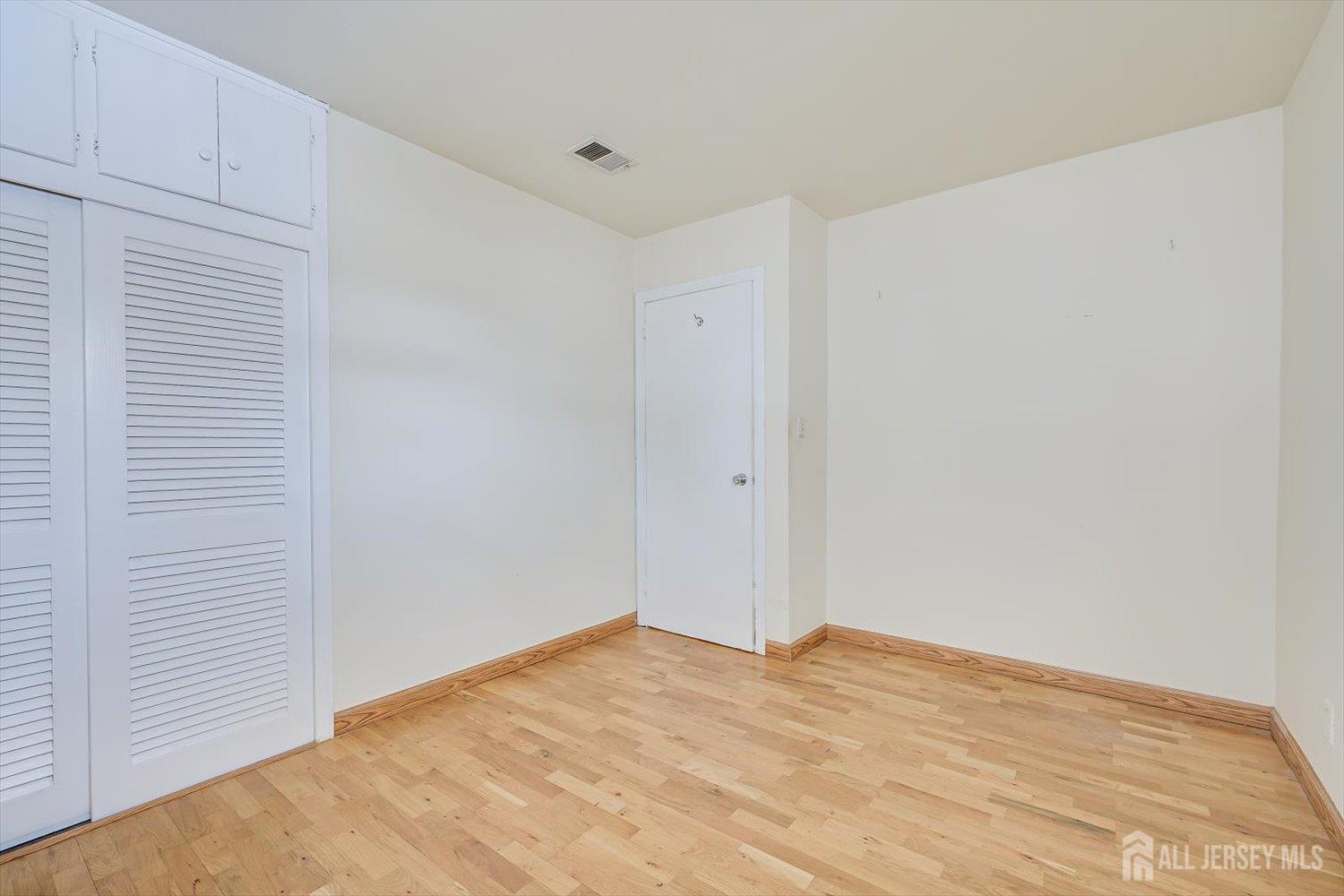 27 Stiles Road, Edison, NJ, 08817 image 12