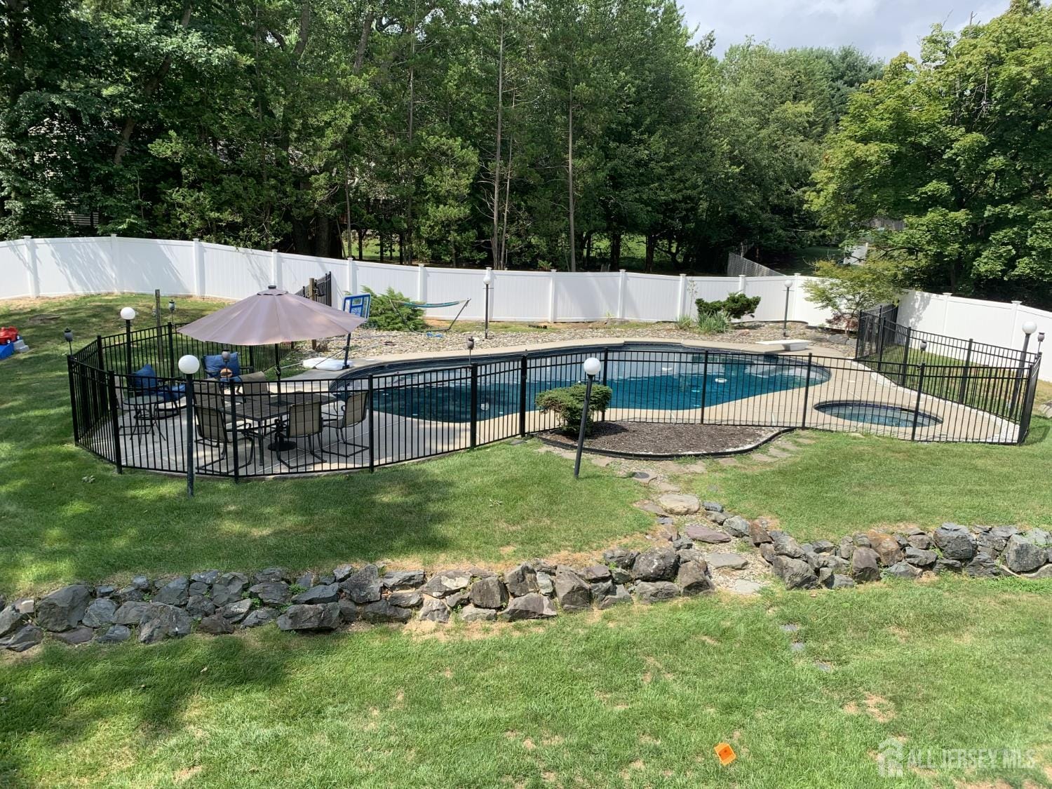 34 Sandalwood Drive, East Brunswick, NJ, 08816 image 31