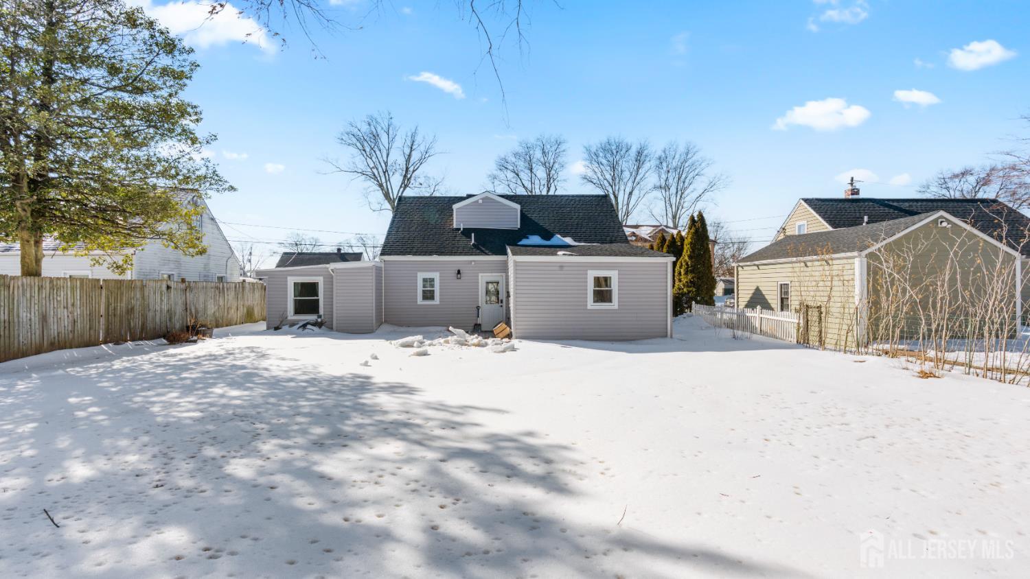 47 Hillcrest Avenue Image 5