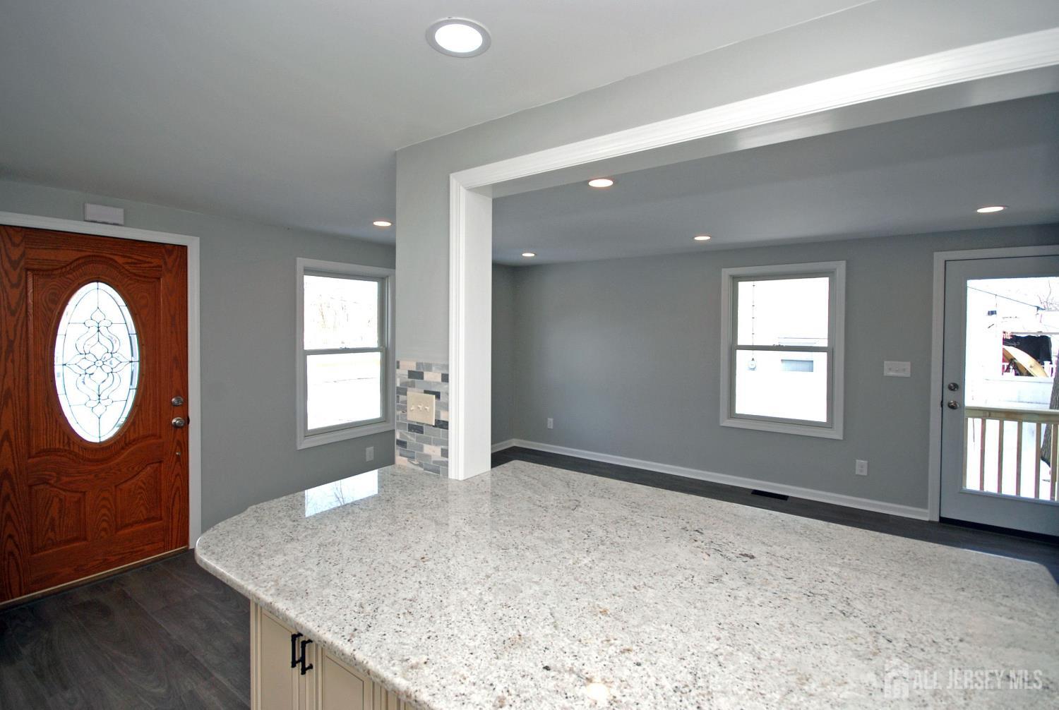 824 Drake Avenue, Middlesex, NJ, 08846 image 25