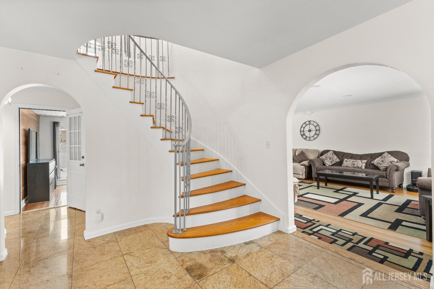 80 Glenwood Avenue, Elmwood Park, NJ, 07407 image 15