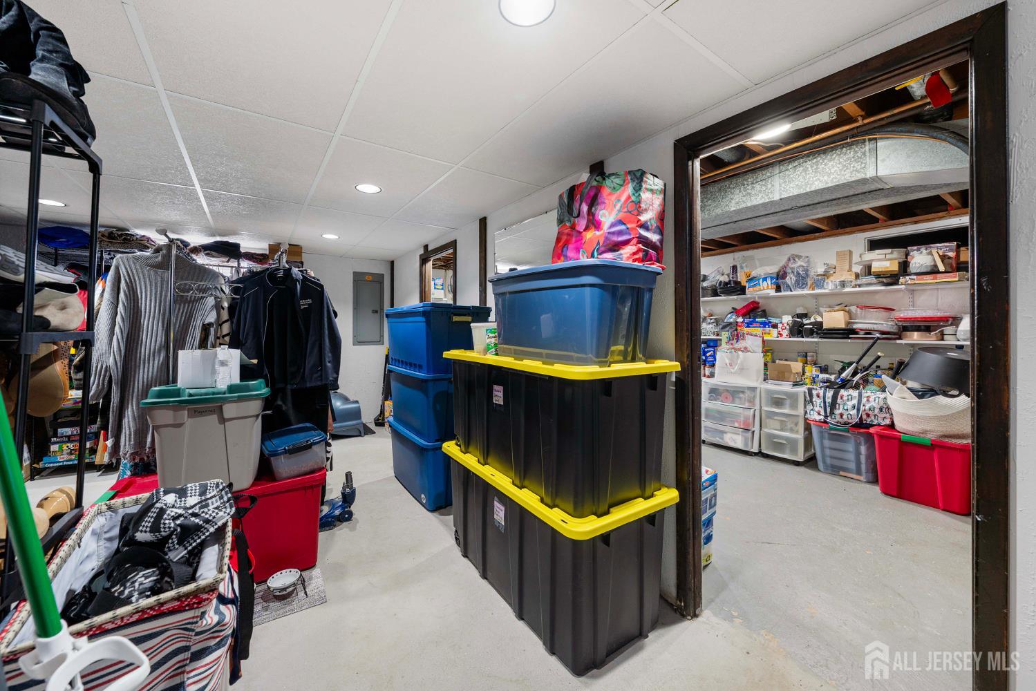 78 Roosevelt Avenue, Colonia, NJ, 07067 image 18