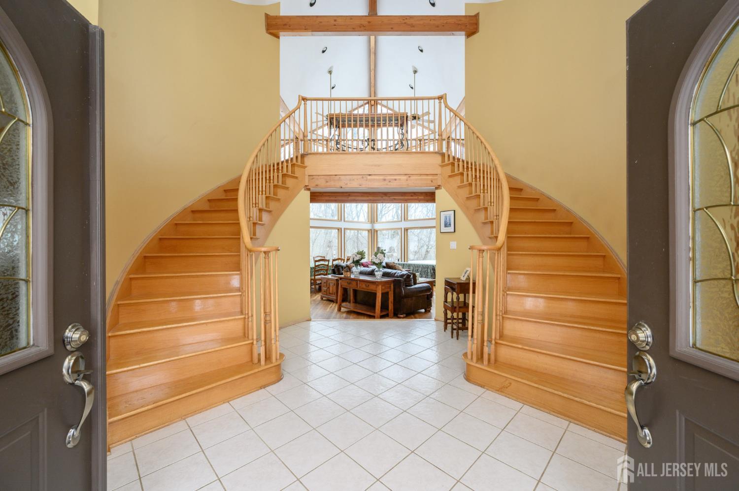 17 Gary Court Image 3