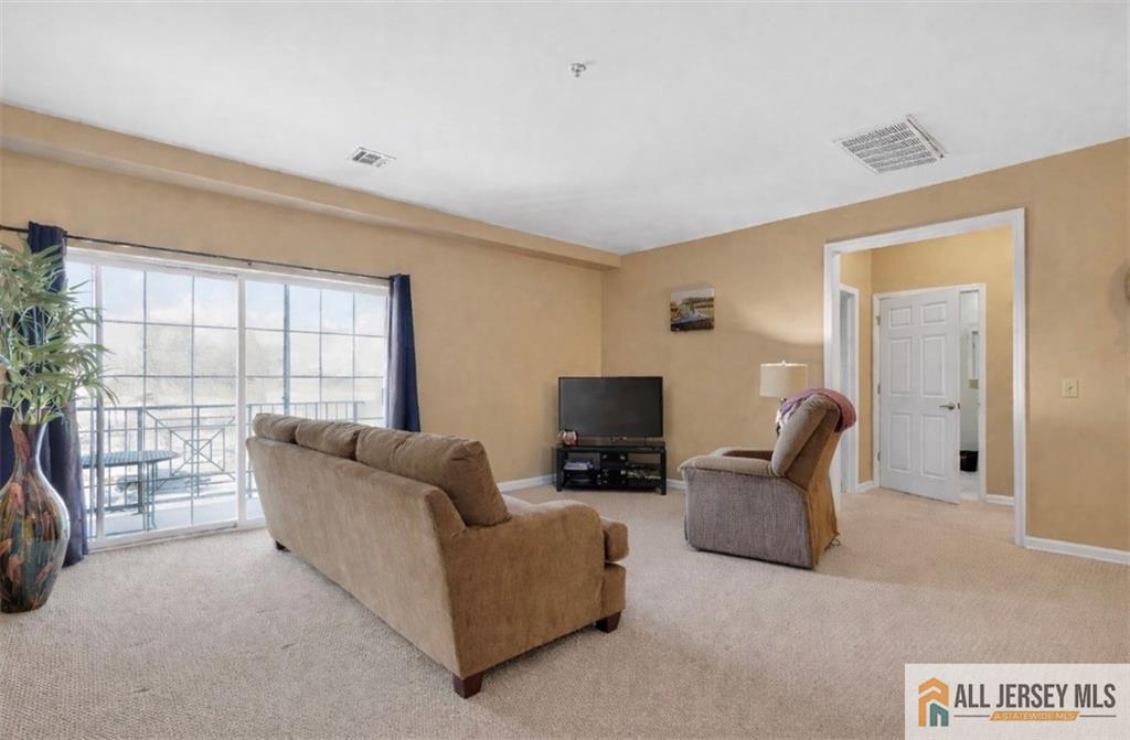 315 Regency Place 315, Woodbridge Proper, NJ, 07095 image 6