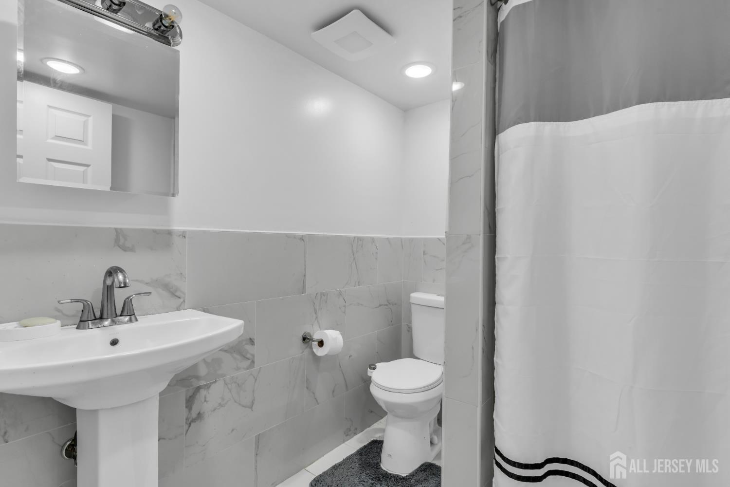 1 Memorial Drive, East Brunswick, NJ, 08816 image 25