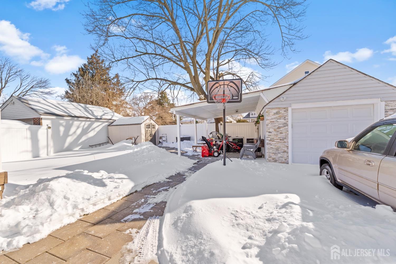 696 Hanson Avenue, Perth Amboy, NJ, 08861 image 19