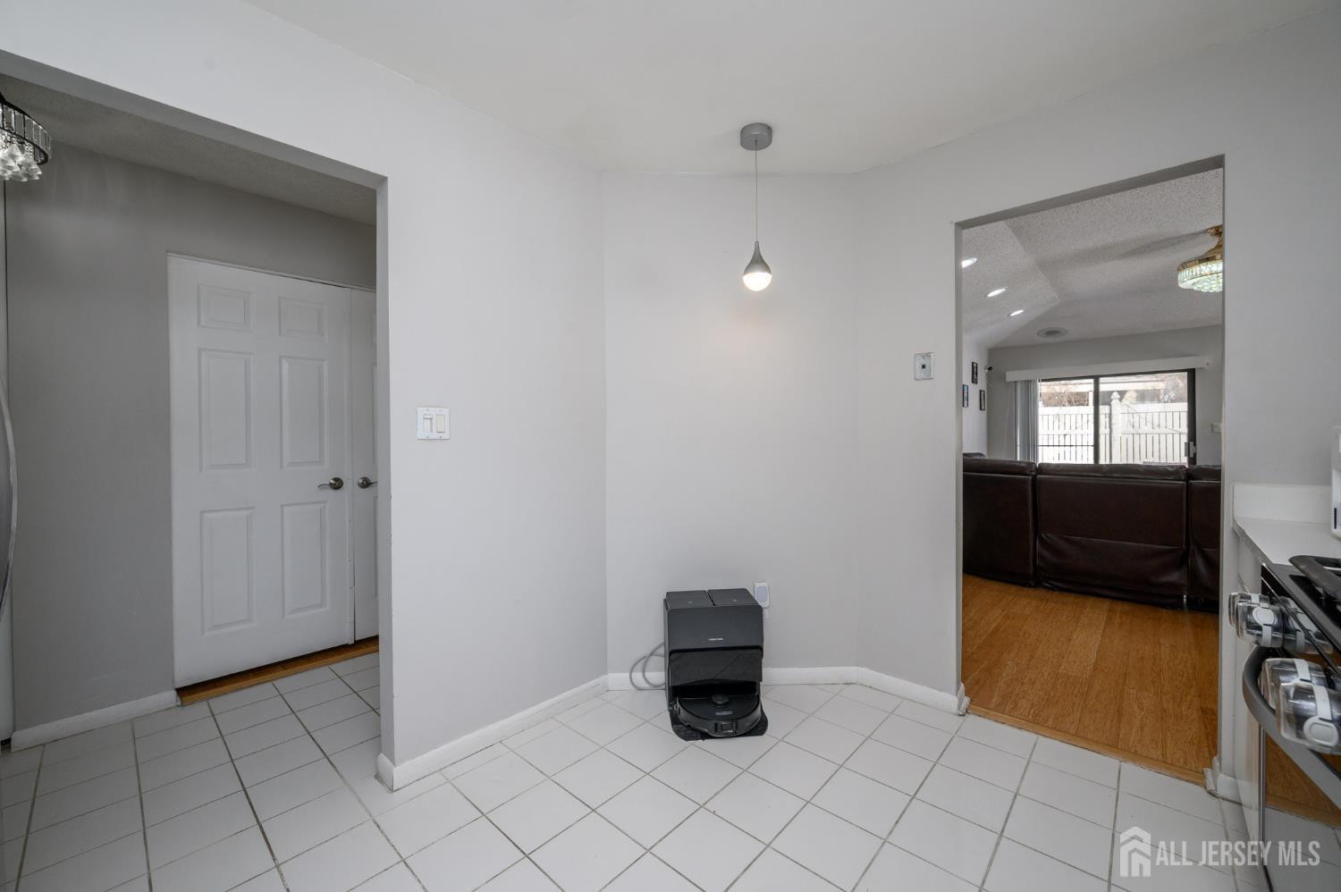 35 Carriage Place Image 5