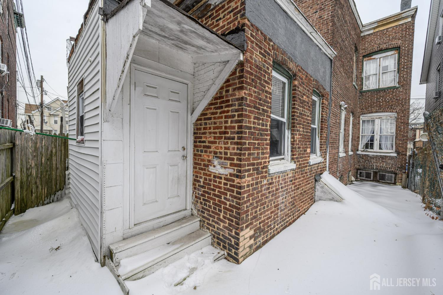 107 Market Street, Perth Amboy, NJ, 08861 image 24