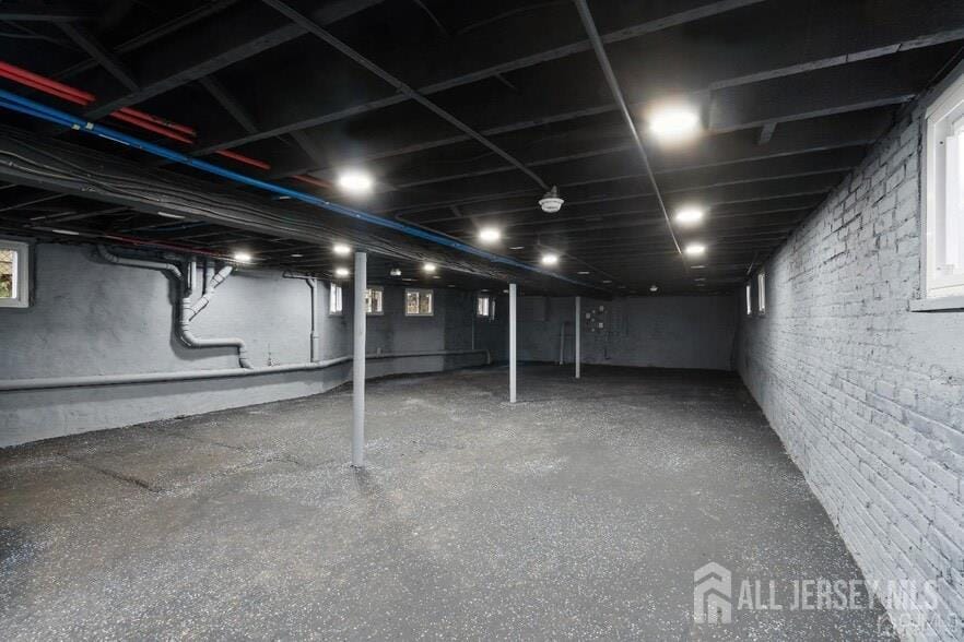 29 S 2nd Avenue, Highland Park, NJ, 08904 image 17