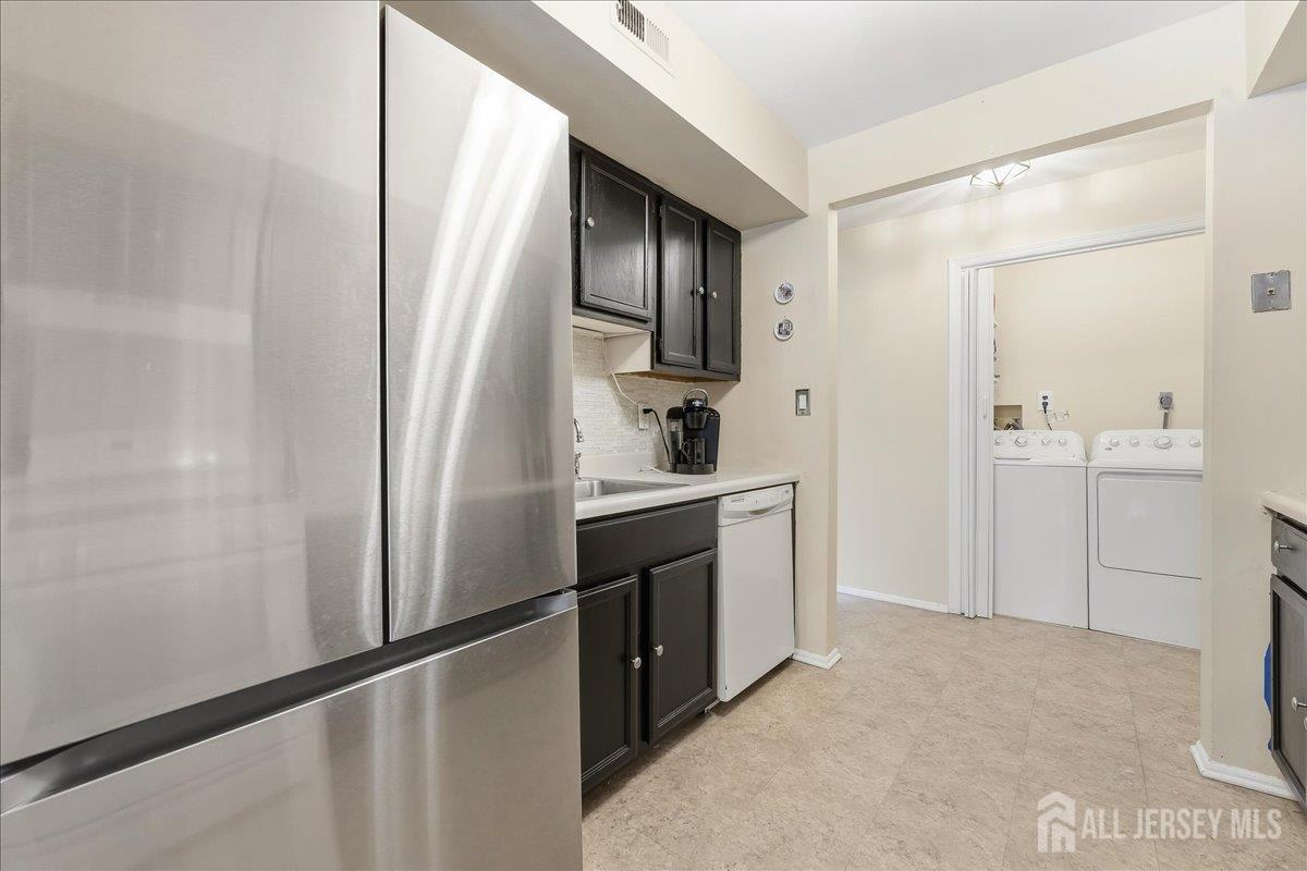 297 Alpine Way C, Woodbridge Proper, NJ, 07095 image 6