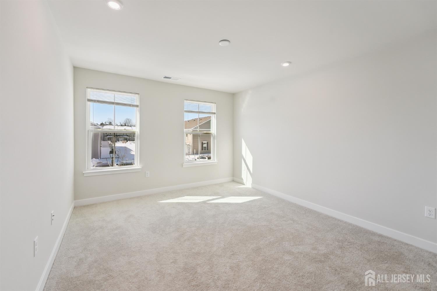 20 Owen Court, Franklin Twsp, NJ, 08873 image 35