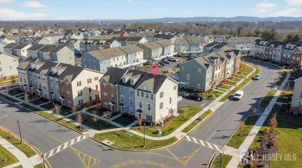 208 Midland Avenue Image 2