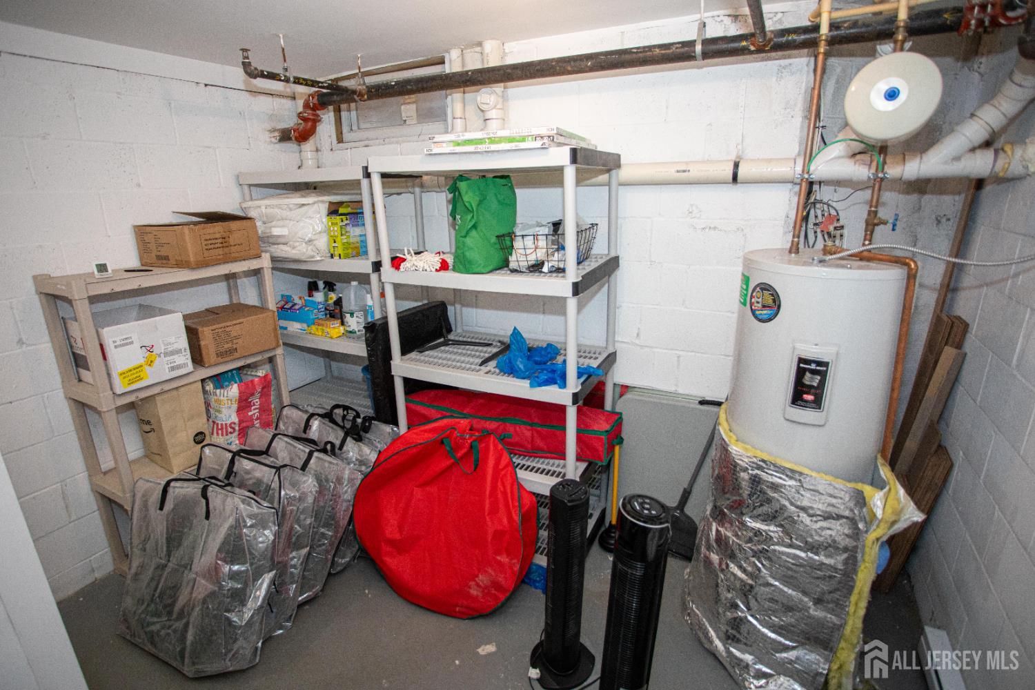 124 Adamecs Way, South Amboy, NJ, 08879 image 31