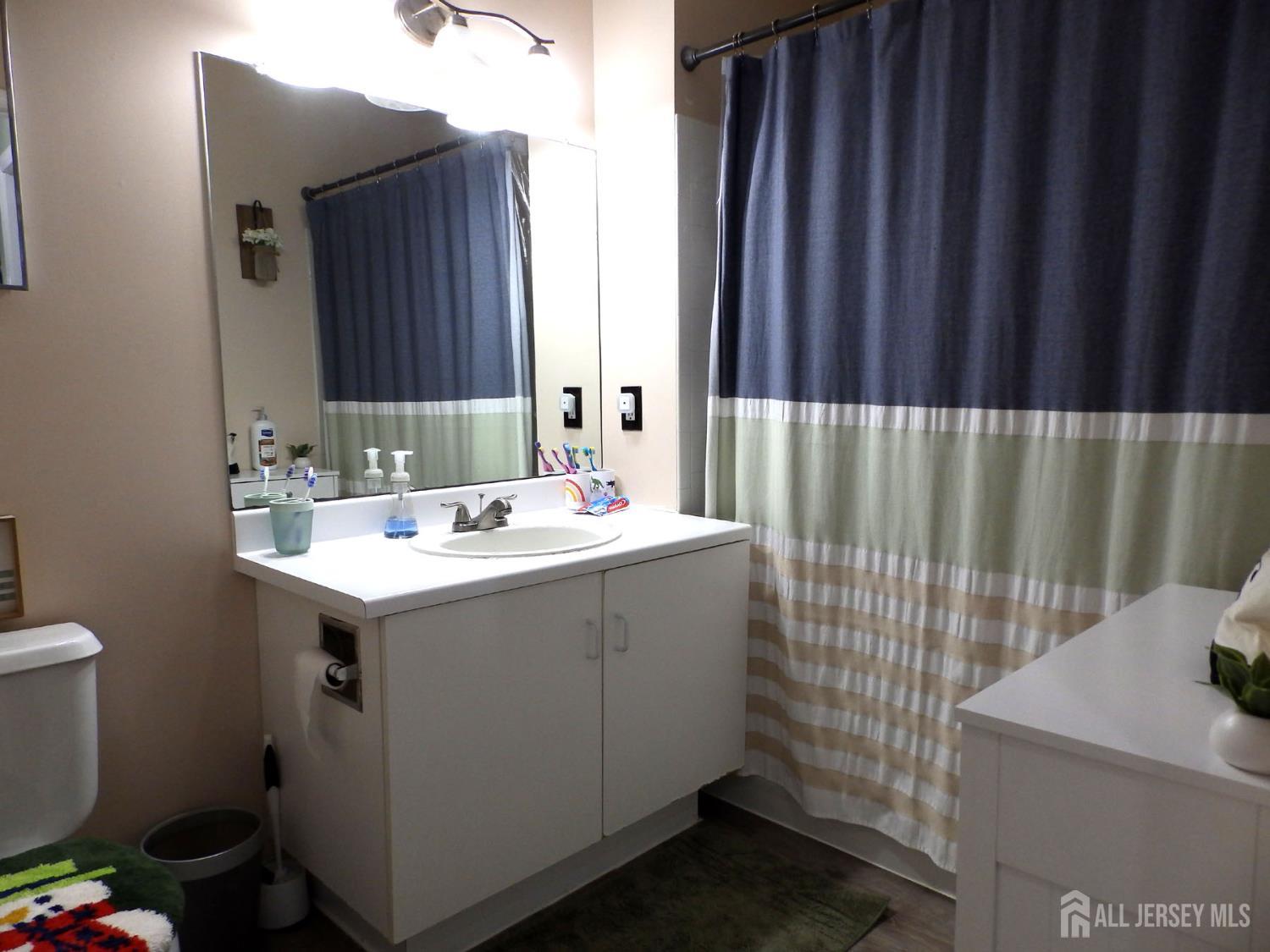 508 Cypress Lane Image 2