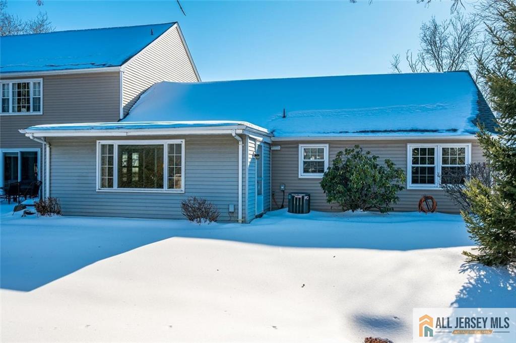 38 Concord Lane E, Monroe, NJ, 08831 image 10