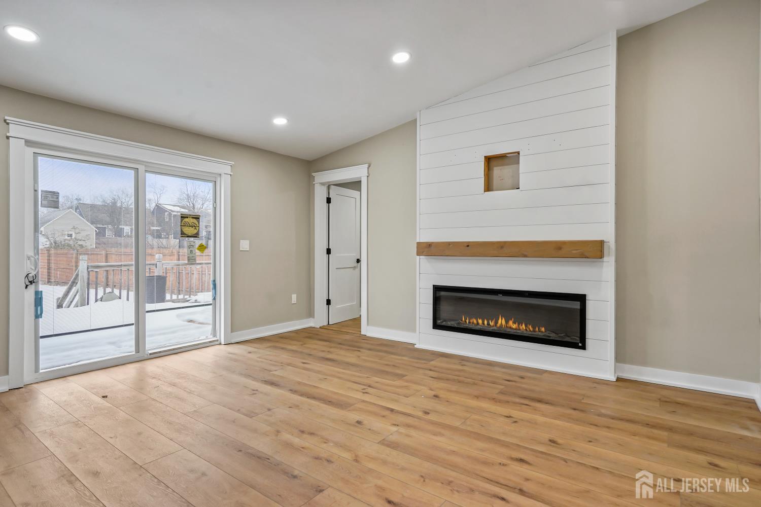 820 front Street, Dunellen, NJ, 08812 image 15