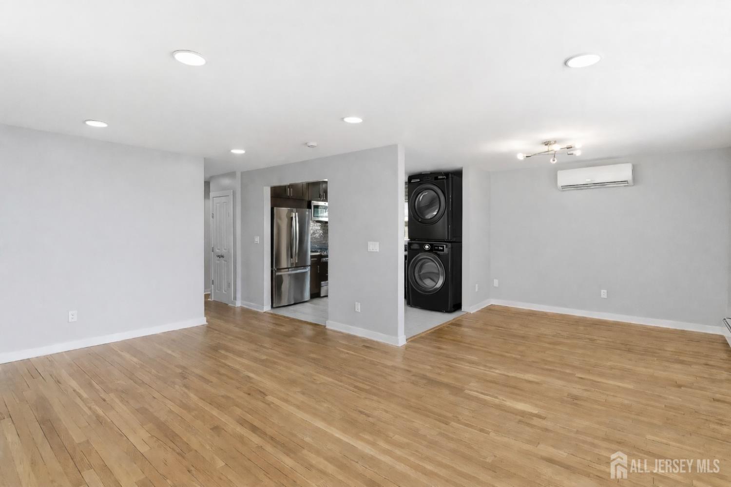 19 Evelyn Court Image 3