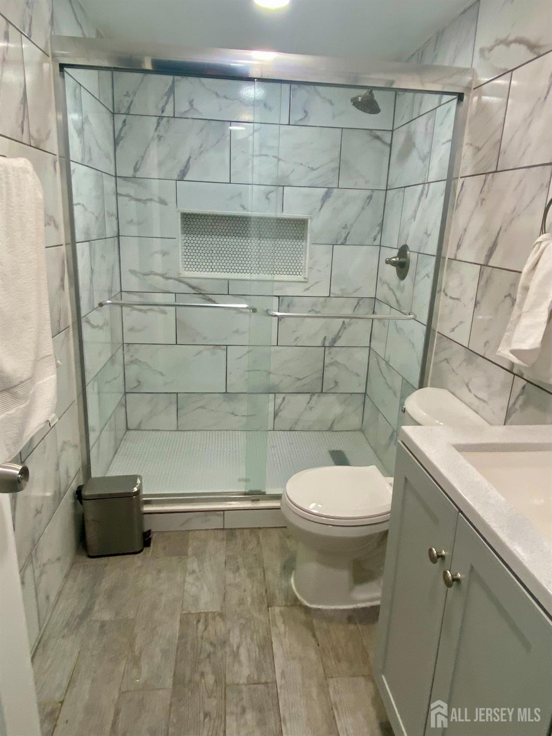 41 Elmwood Avenue, Carteret, NJ, 07008 image 36