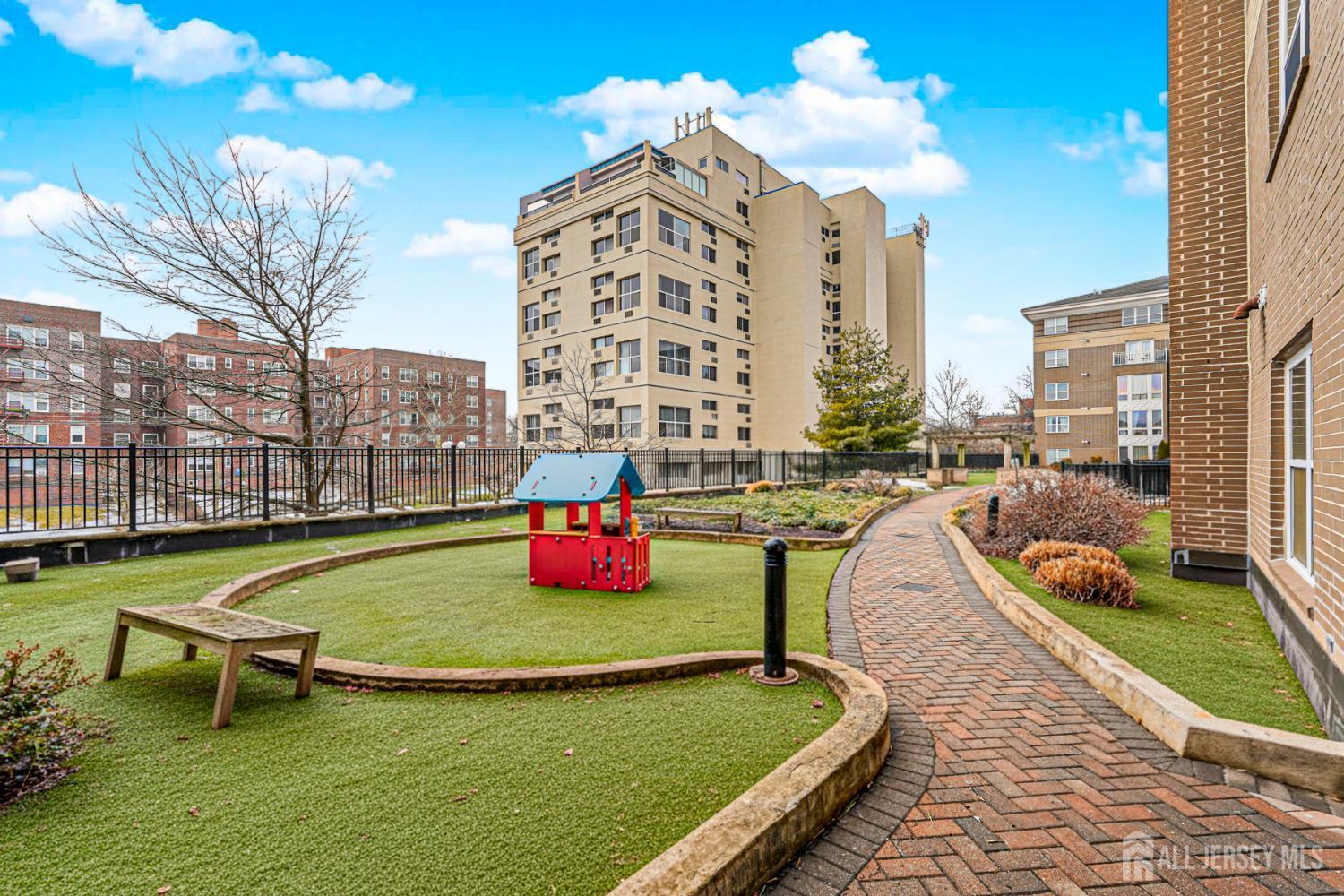 358 Rector Street 308 Image 2