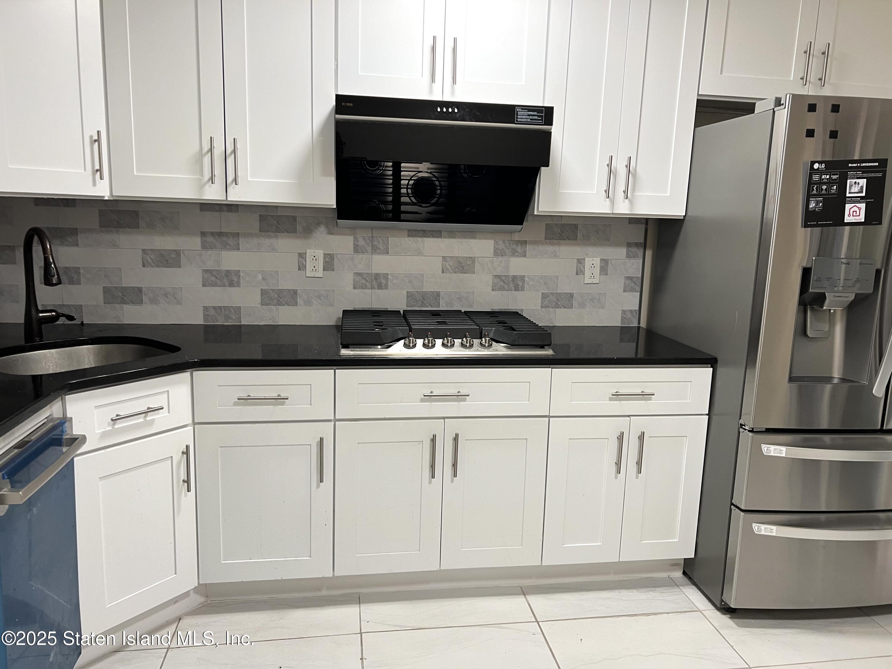 16 Mickardan Court Image 5