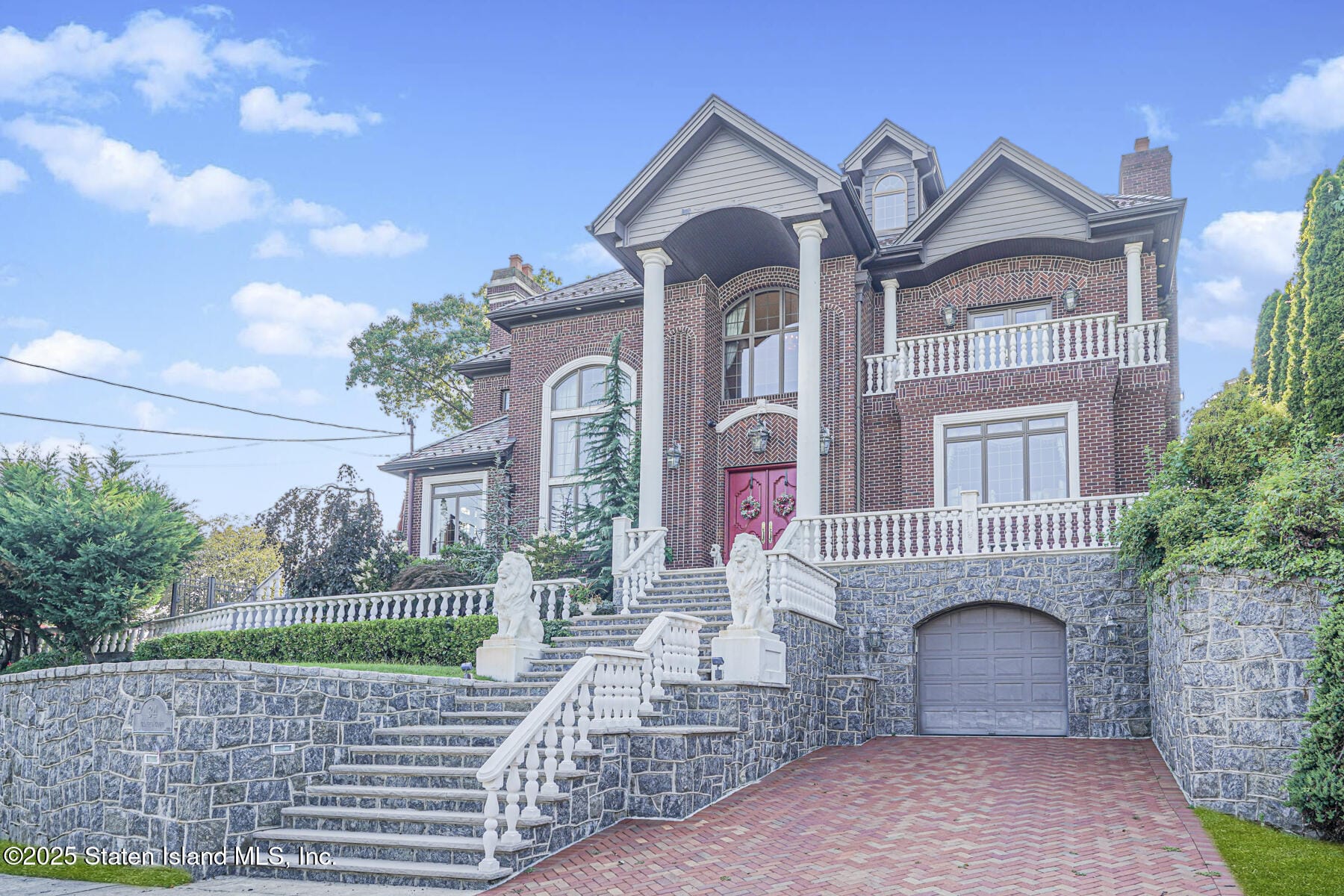 34 Claire Court Image 2