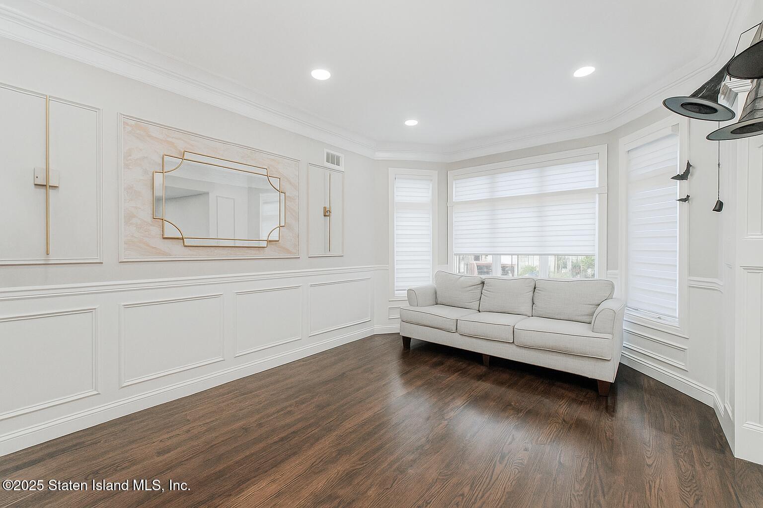 70 St. Edward Lane, Staten Island, NY, 10309 image 8