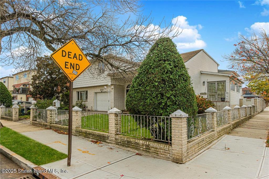 420 Stobe Avenue Image 4