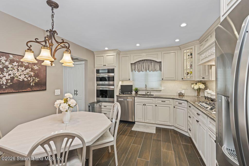 11 Thurston Street, Staten Island, NY, 10314 image 15