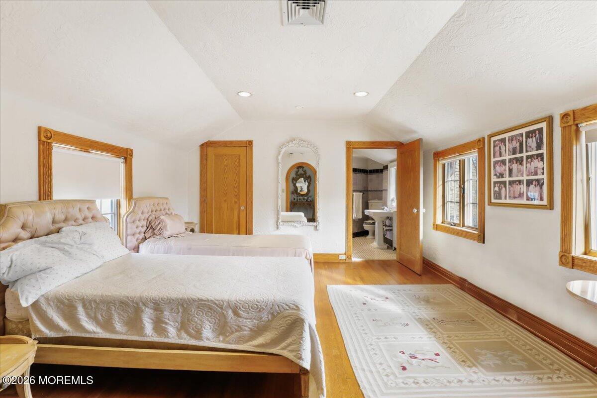 285 Norwood Avenue, Deal, NJ, 07723 image 34