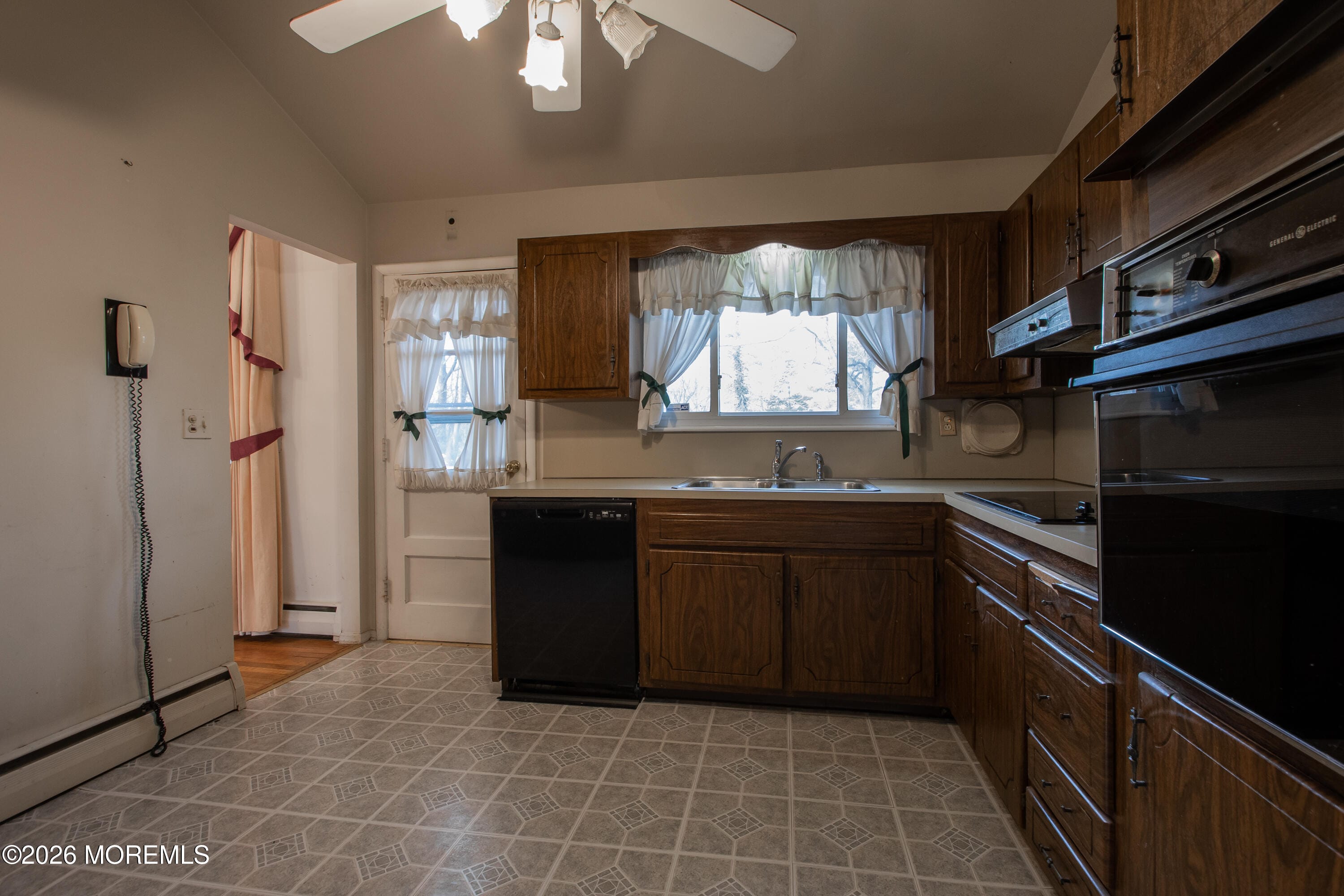 19 Meadow Drive, Tinton Falls, NJ, 07724 image 10