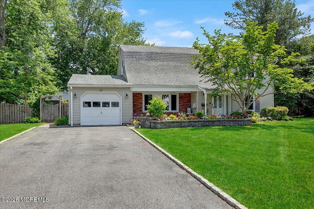 20 Hutchinson Drive, Port Monmouth, NJ, 07758