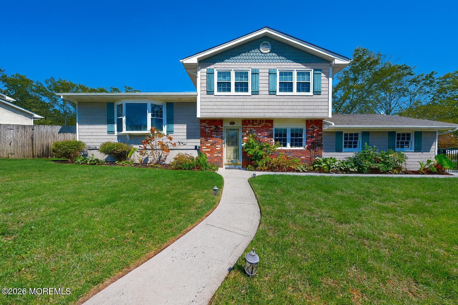 35 Redwood Drive, Toms River, NJ, 08753