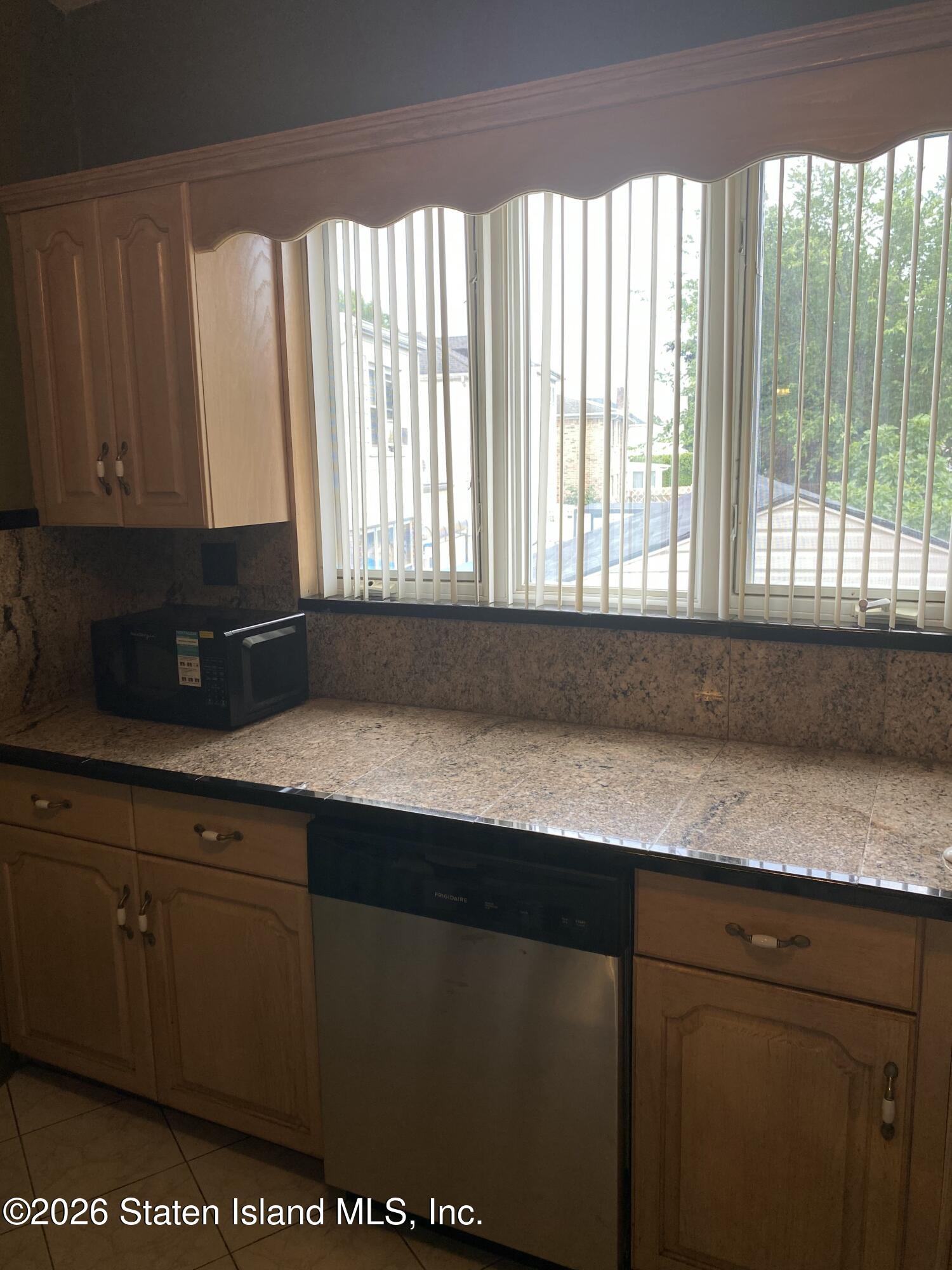 40 Hancock Street, Staten Island, NY, 10305 image 34