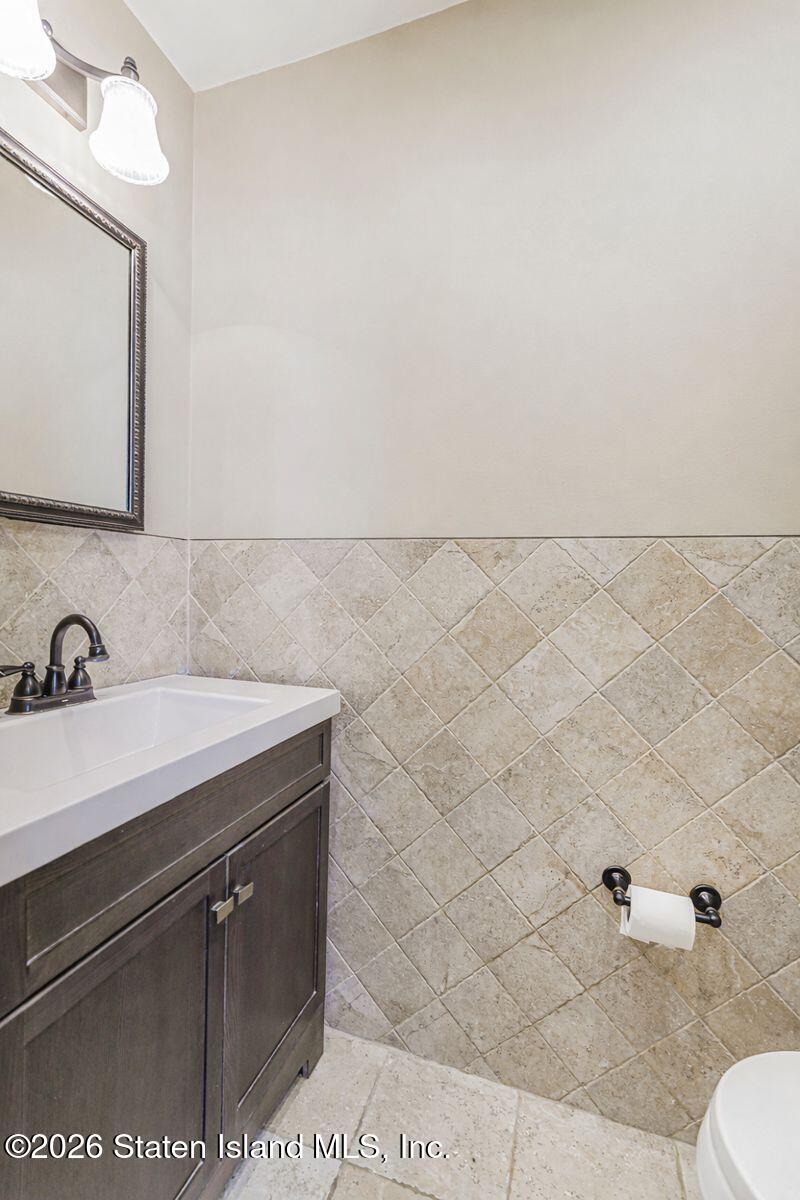 471 Main Street, Staten Island, NY, 10307 image 9