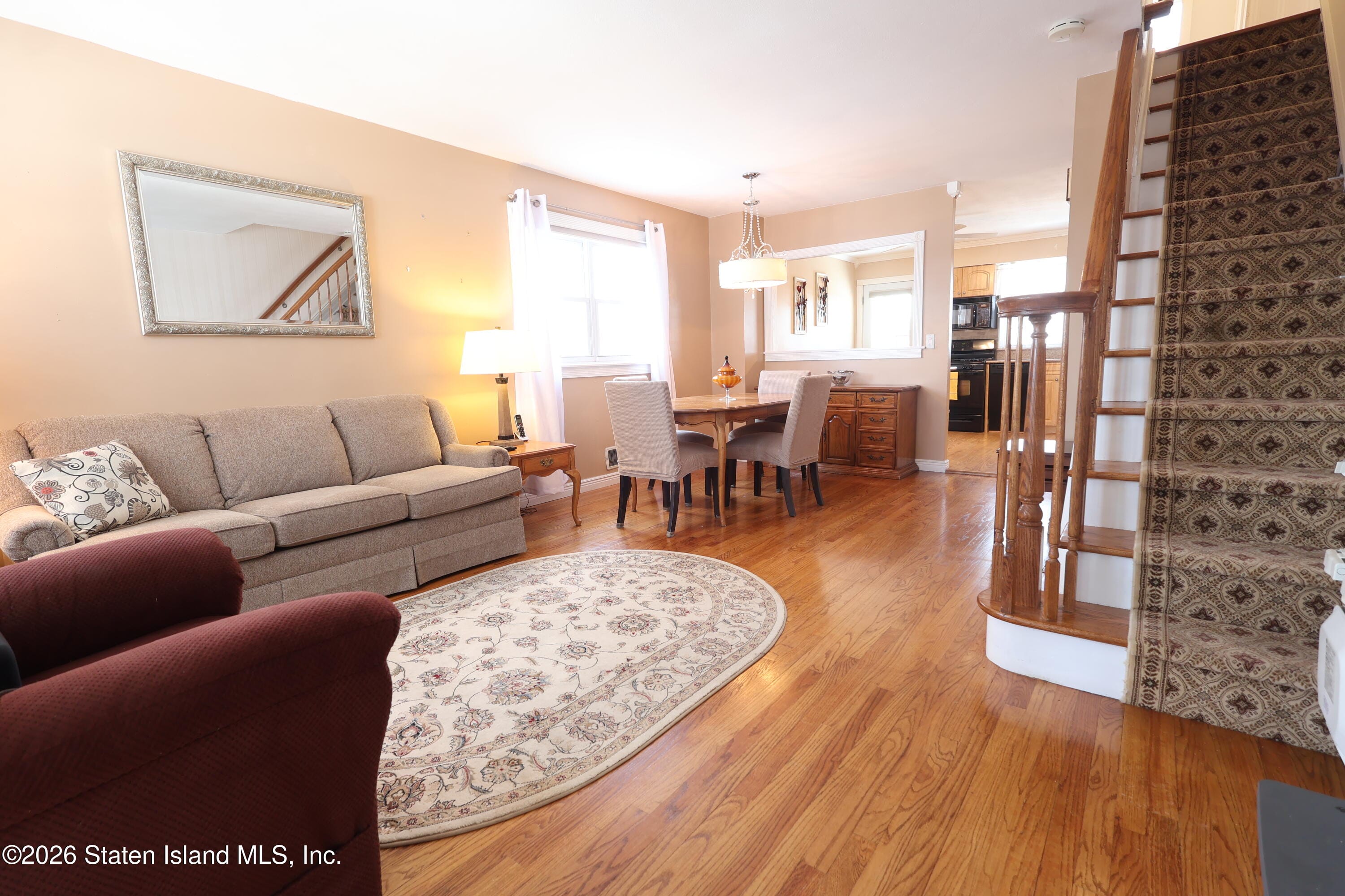 22 Cloverdale Avenue Image 3