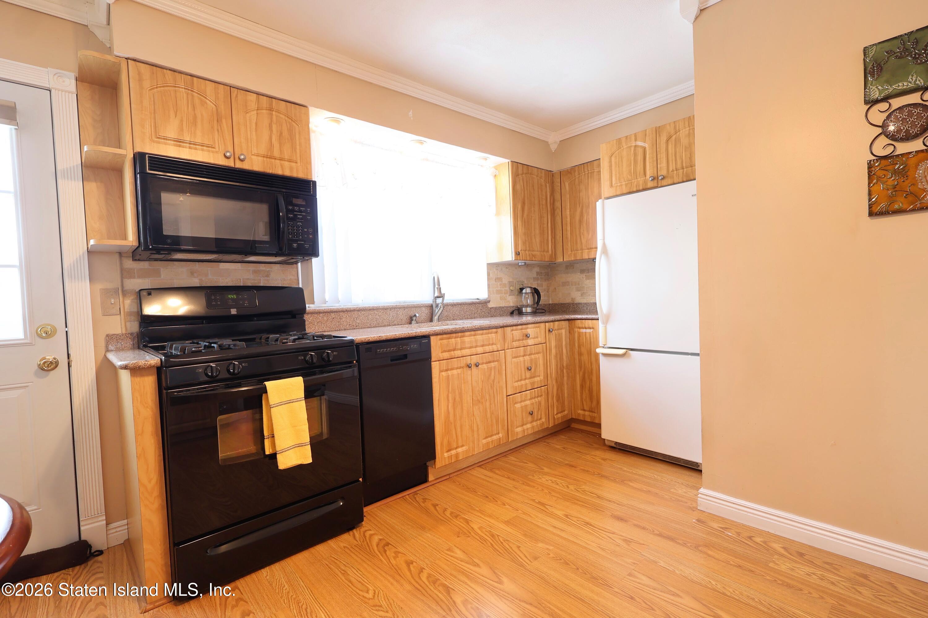 22 Cloverdale Avenue, Staten Island, NY, 10308 image 9