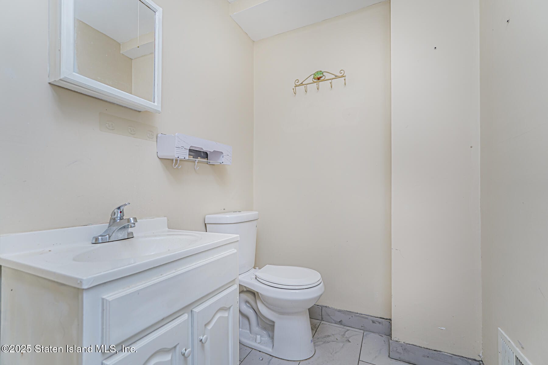 465 Amherst Avenue, Staten Island, NY, 10306 image 13