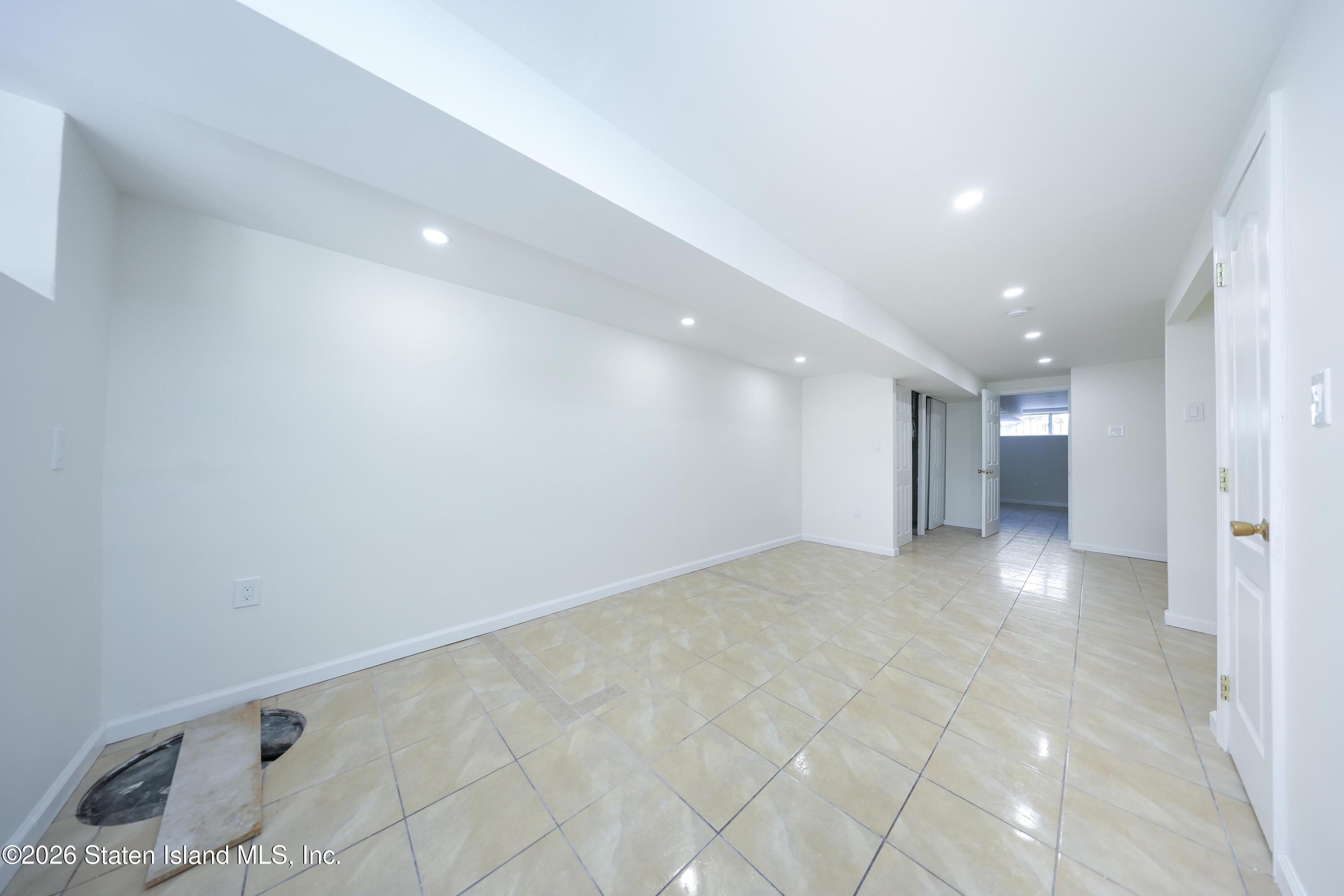 86 Confederation Place, Staten Island, NY, 10303 image 19