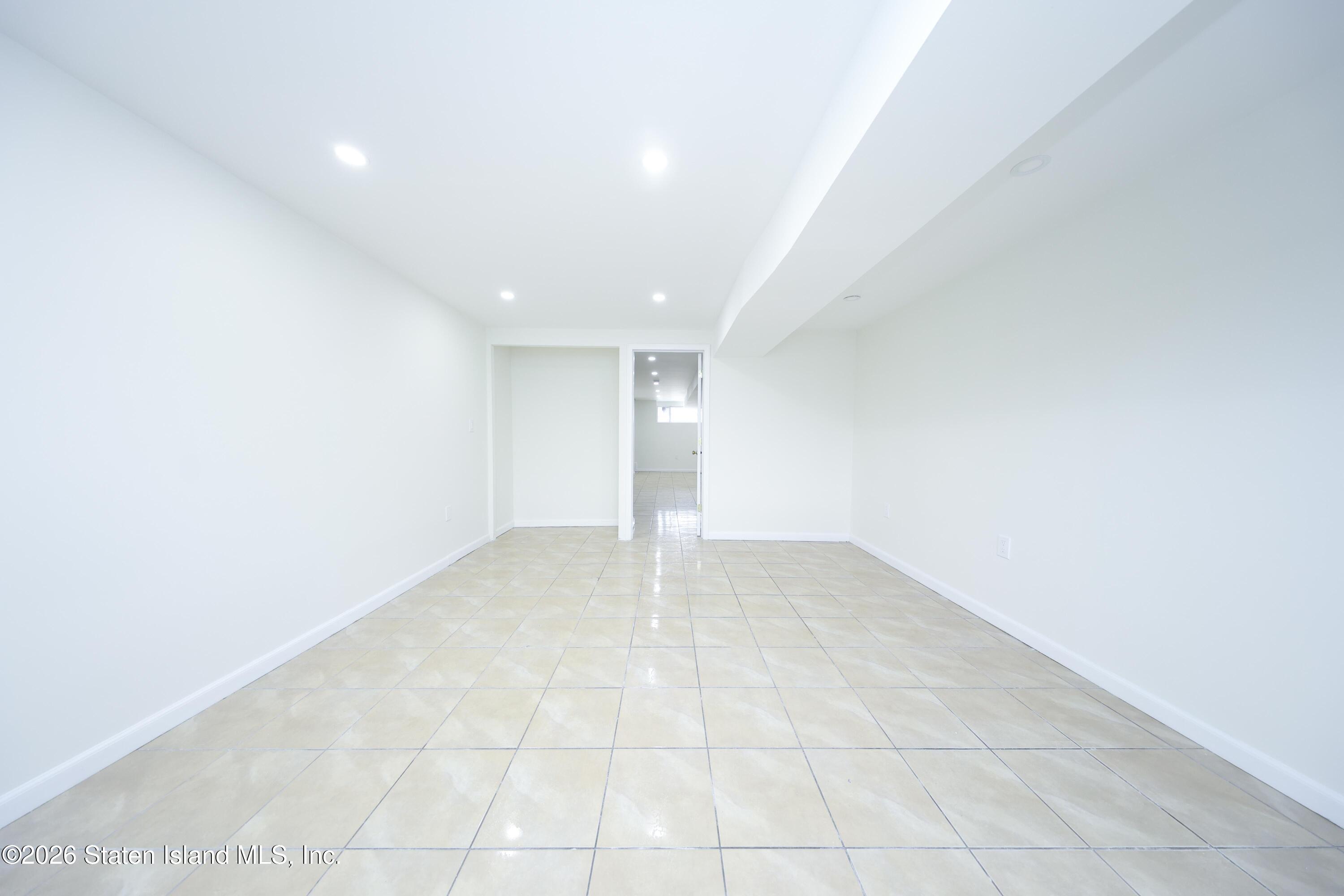 86 Confederation Place, Staten Island, NY, 10303 image 26