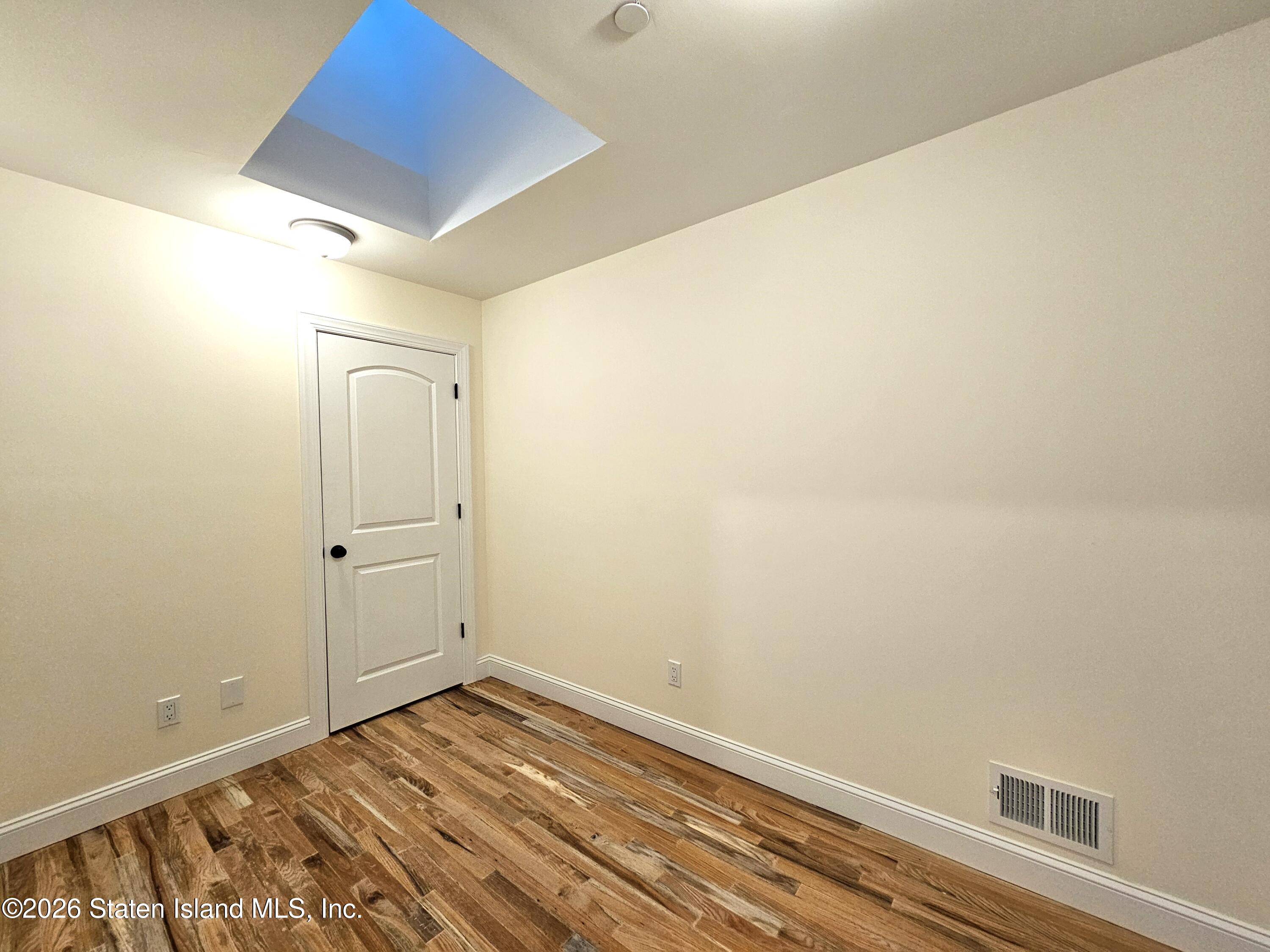 329 Pulaski Avenue, Staten Island, NY, 10303 image 13