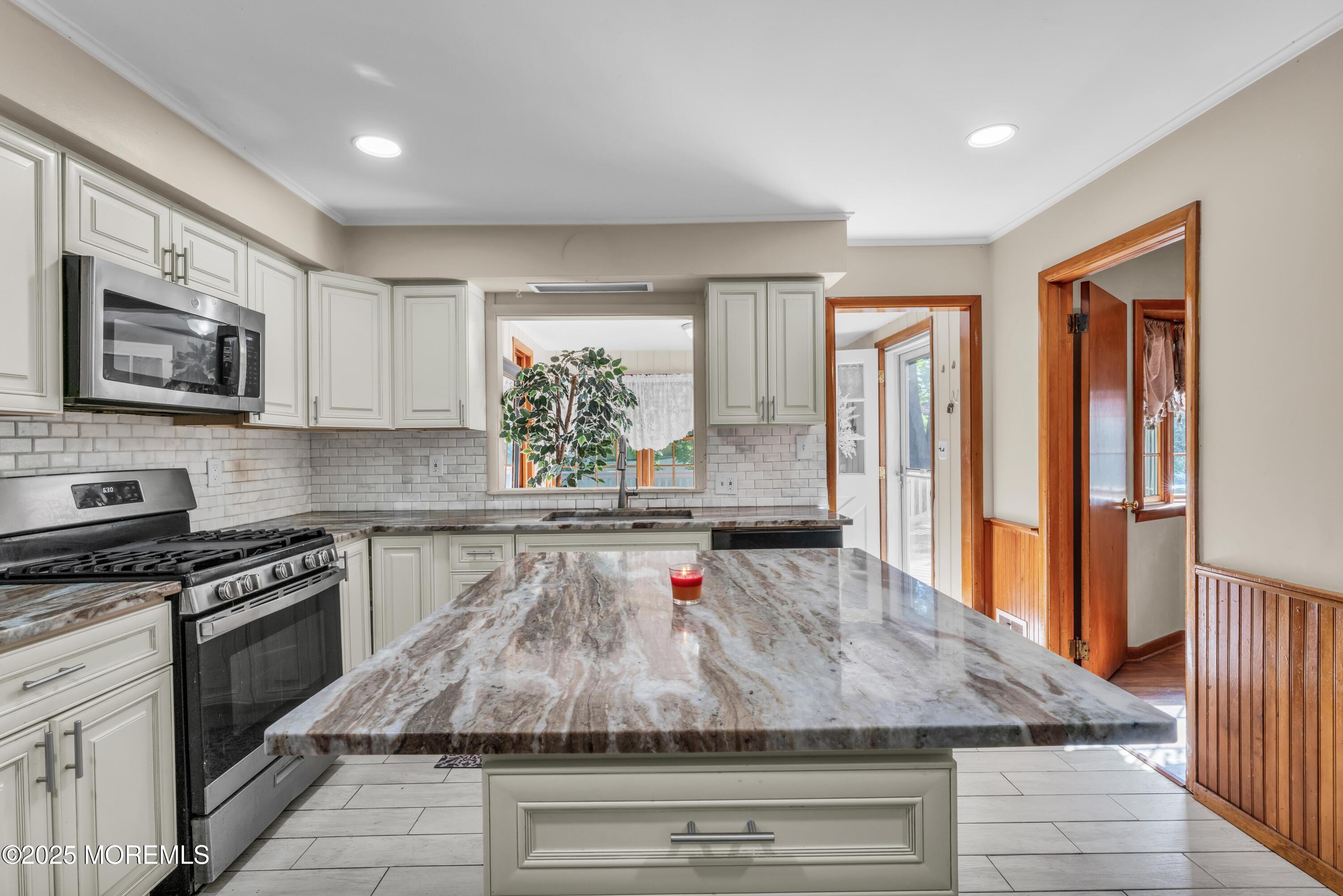 1 Memorial Drive, East Brunswick, NJ, 08816 image 11