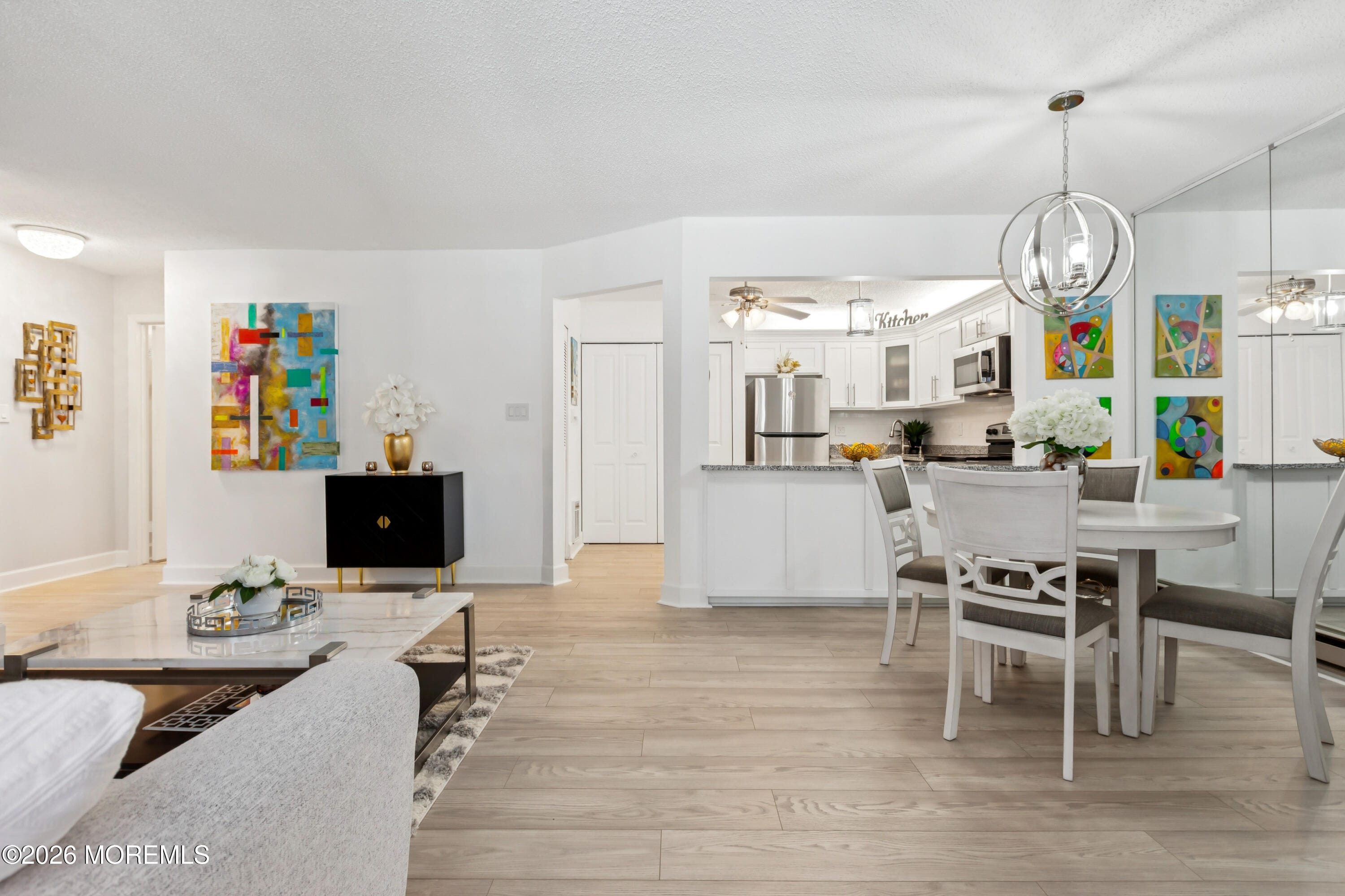 94 Manchester Court Image 5